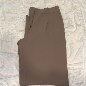 ARITZIA THE EFFORTLESS PANT™ LO-RISE